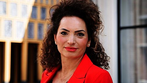 Trouwambtenaar Selma Mermer